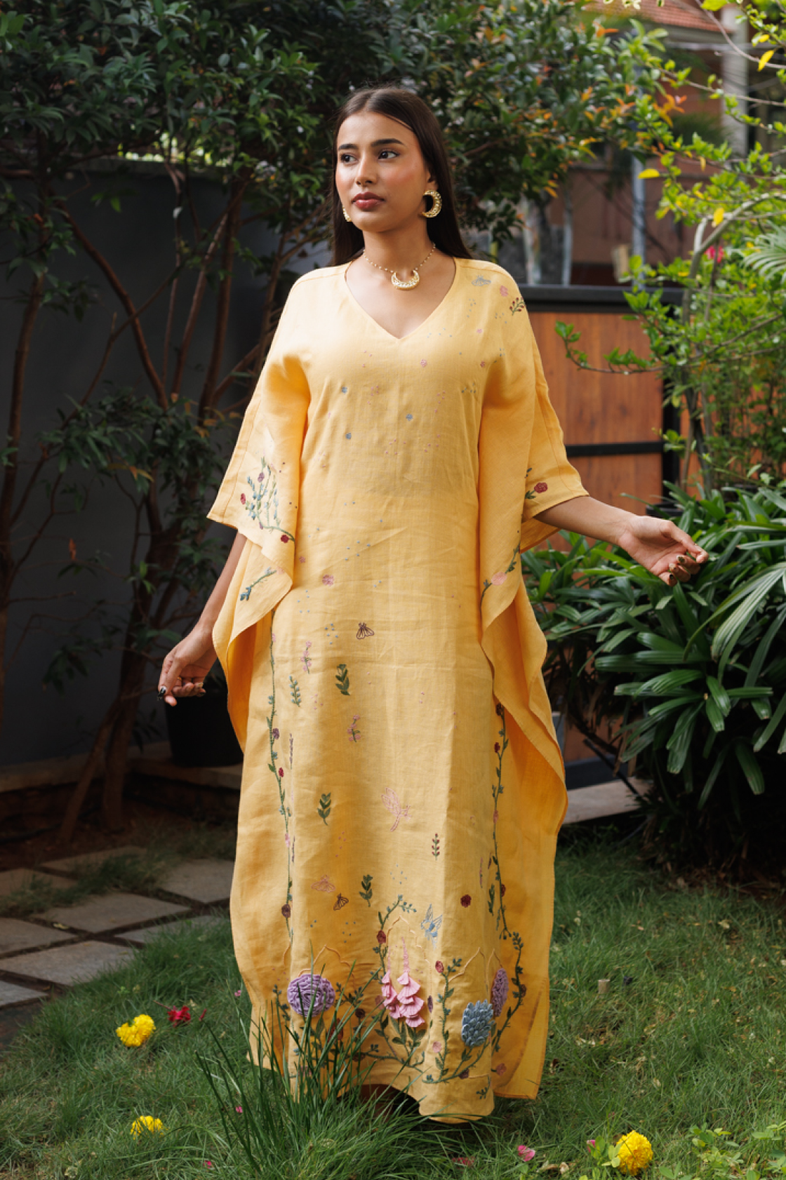 Amara Kaftan in After Glow