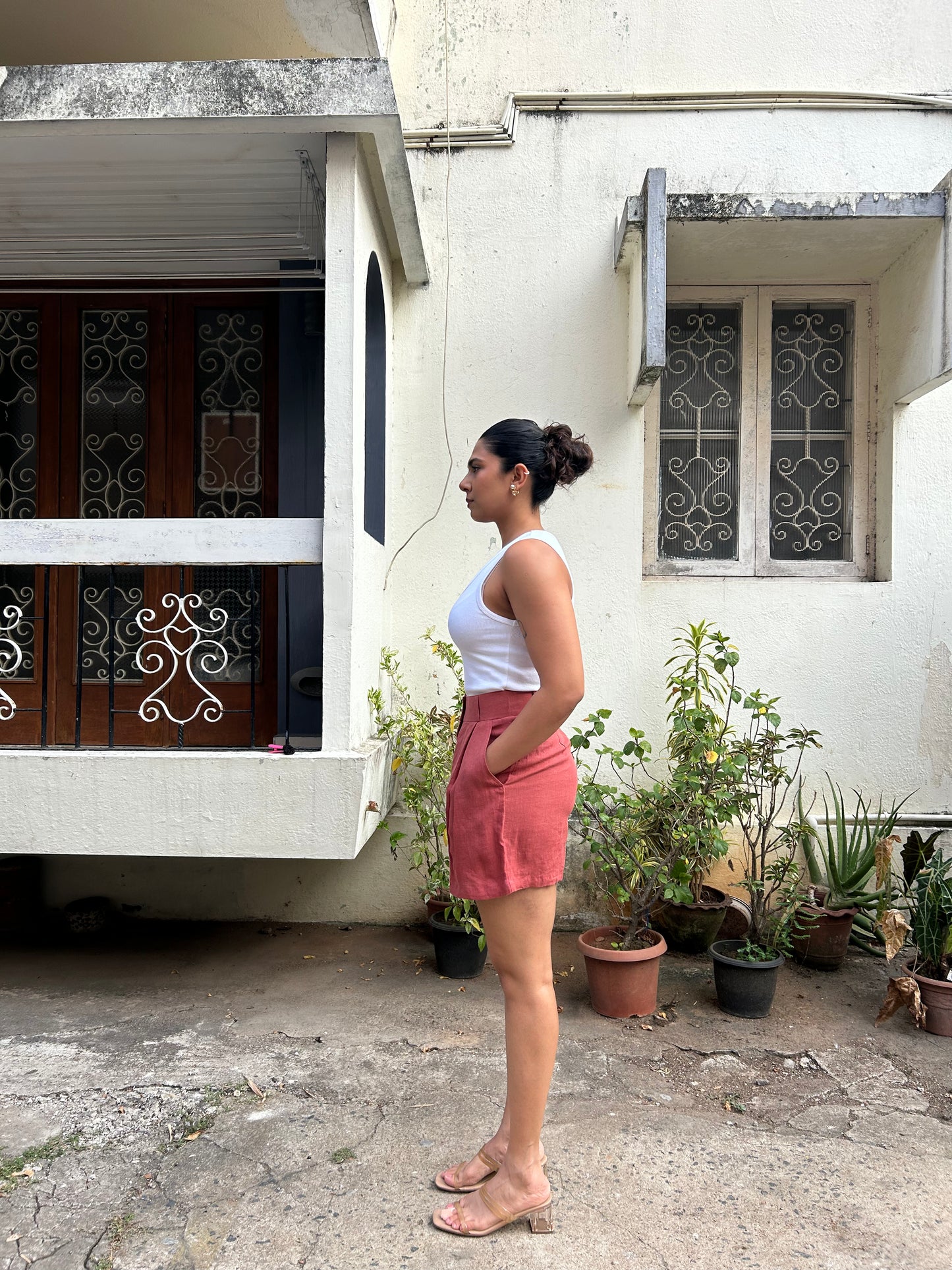 Adah - Shorts in Terracotta