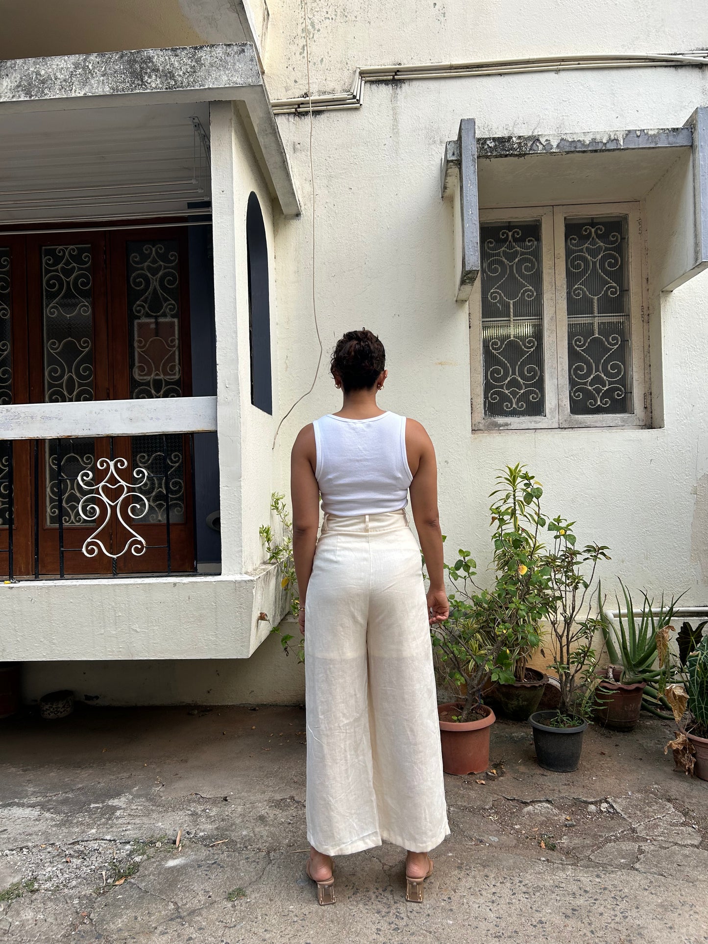 Isha - Retro Trousers in Pearl