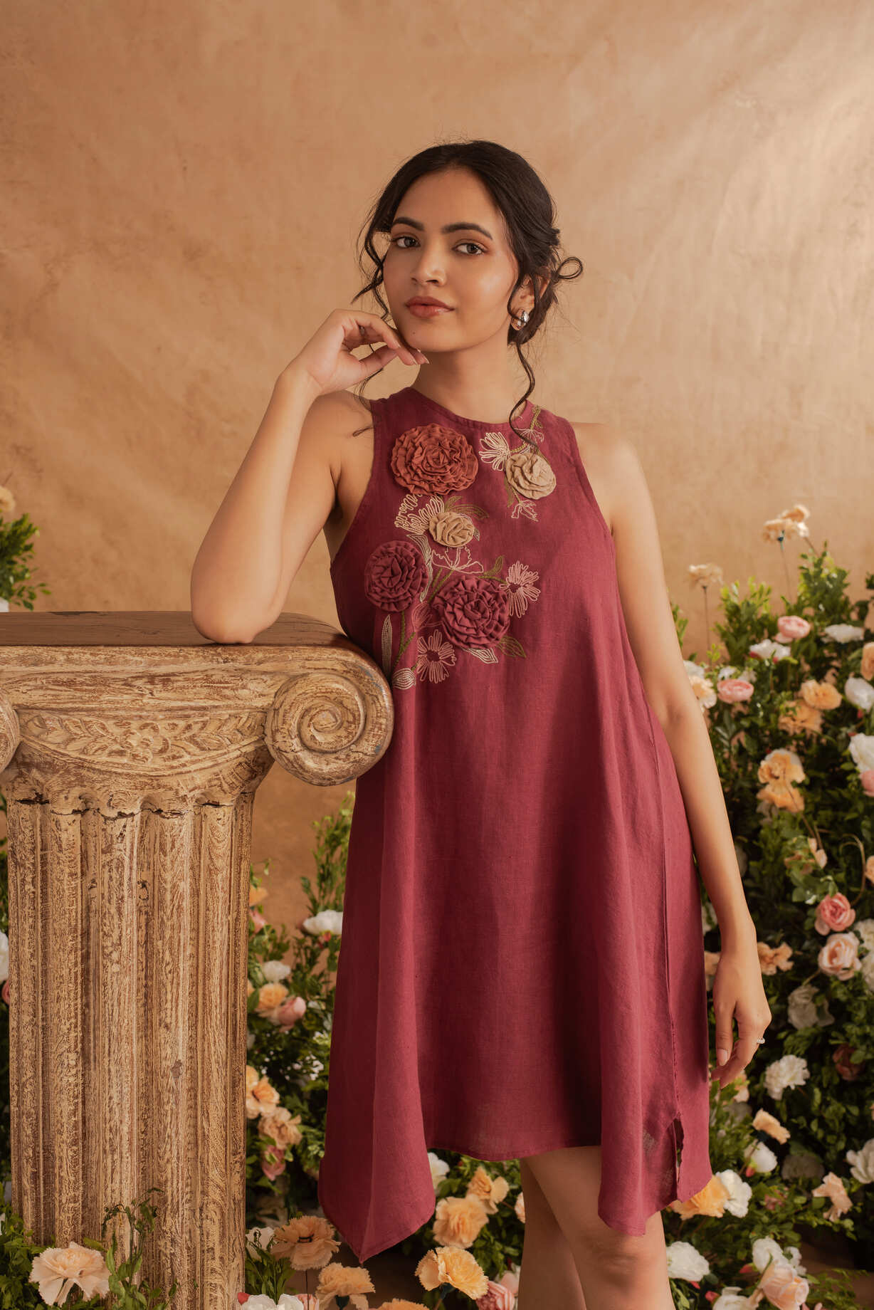 Shriya- Midi Dress in Merlot Red