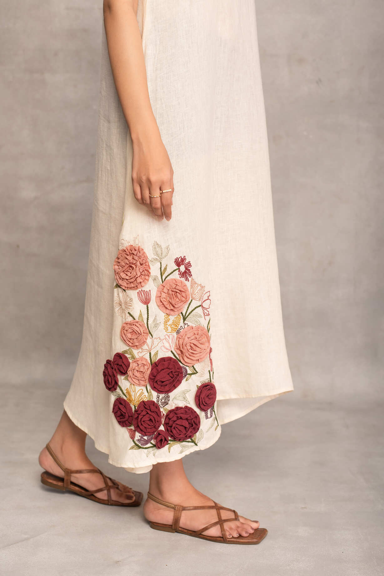 Trisha- Shift Dress in Pearl