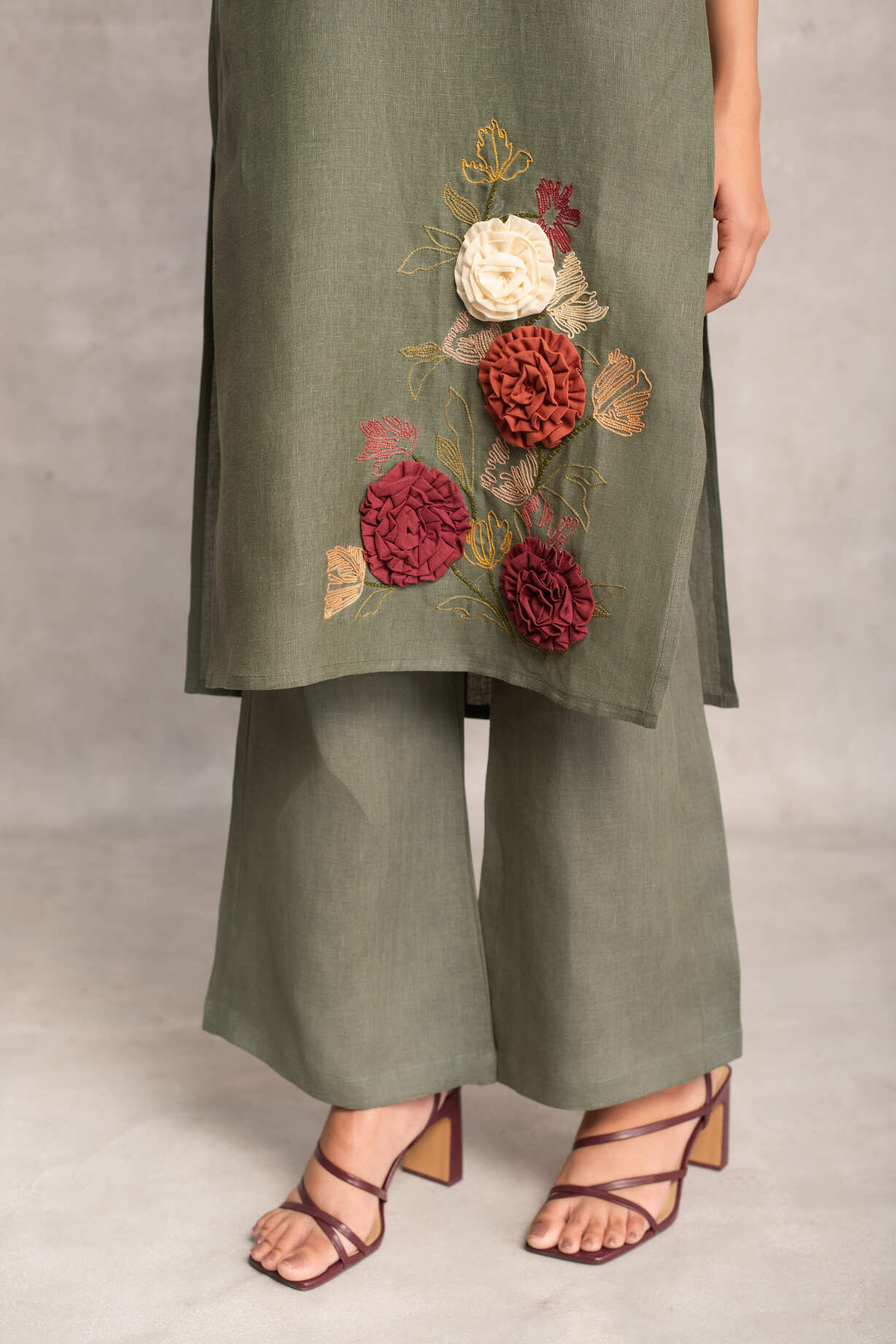 Myra- High Slit Kurta in Ivy Green
