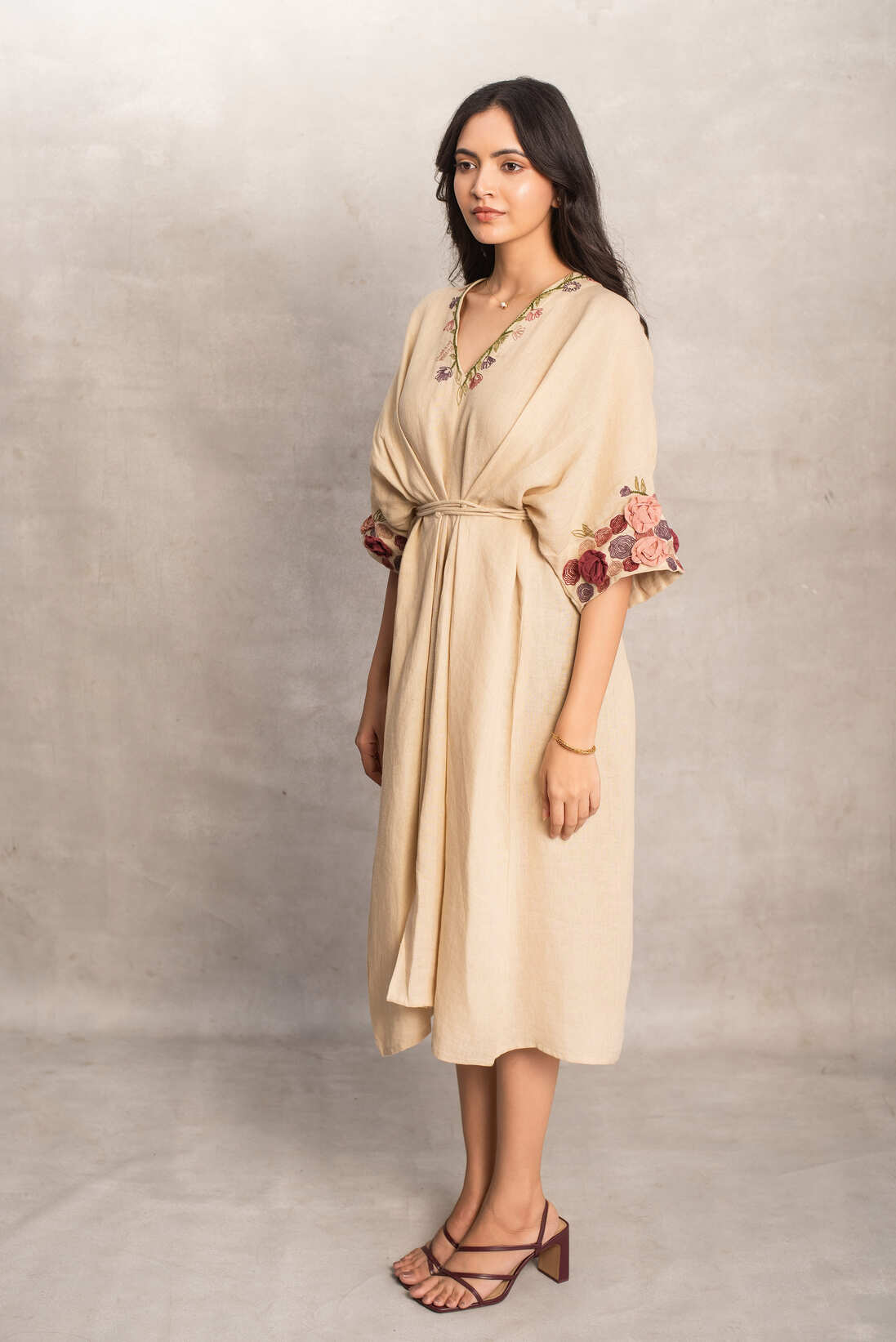 Amara- Tie-up Kaftan in Latte