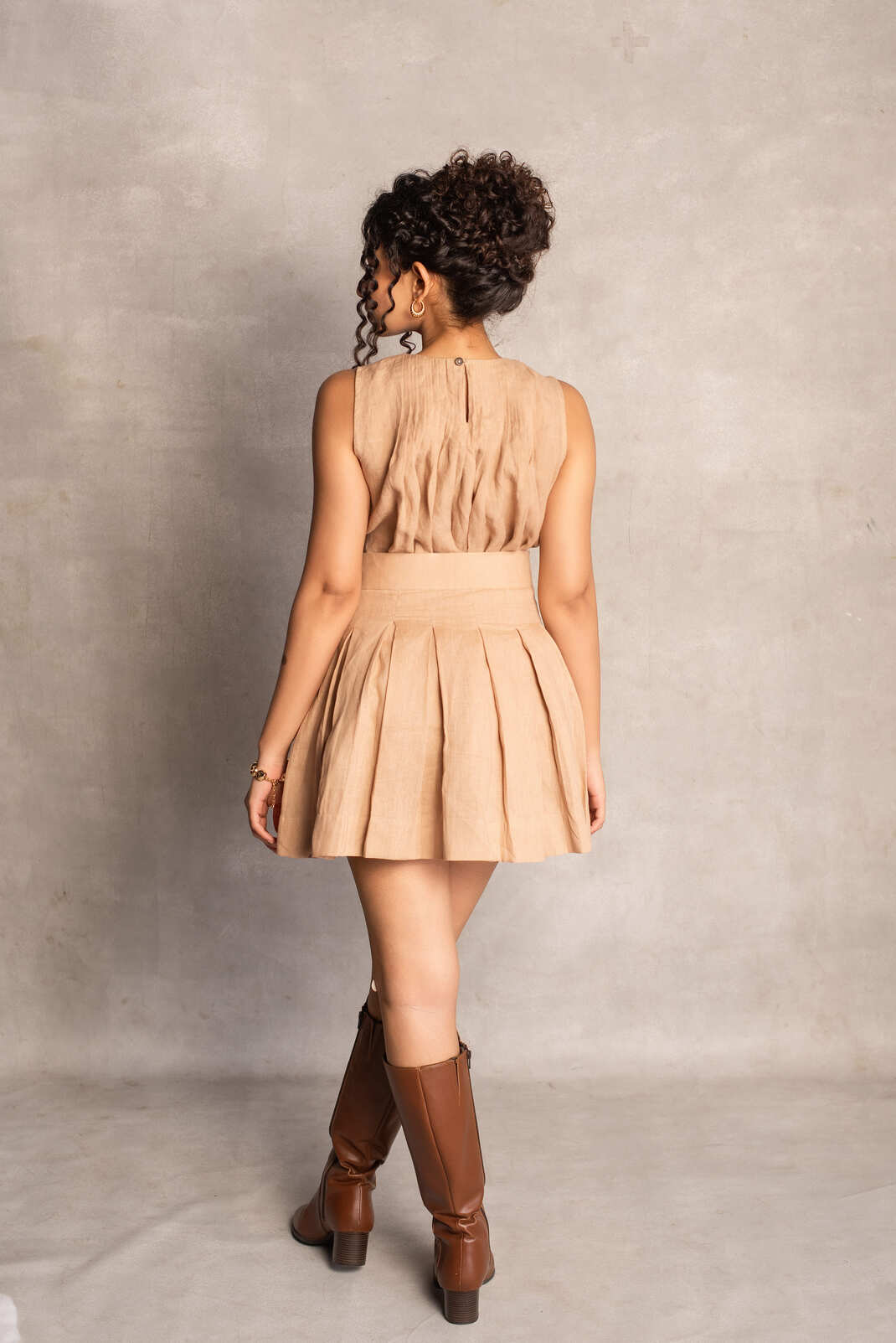 Arya- Pleated Skirt in Latte