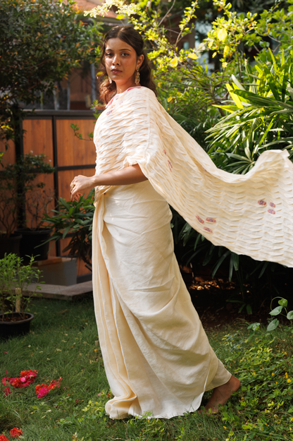 Naina Pin-tuck Saree in Moon Wash