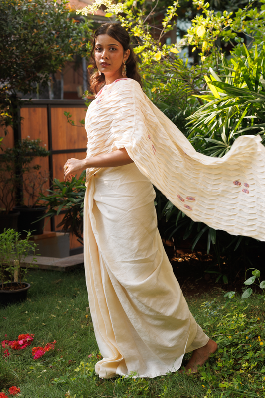 Naina Pin-tuck Saree in Moon Wash