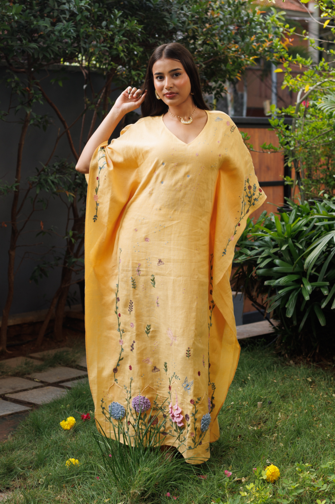 Amara Kaftan in After Glow