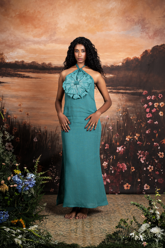 Inaaya in Juniper