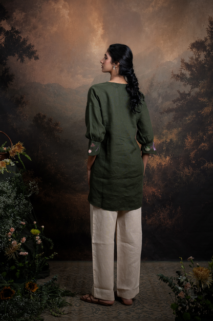 Noor in Hidden Fern