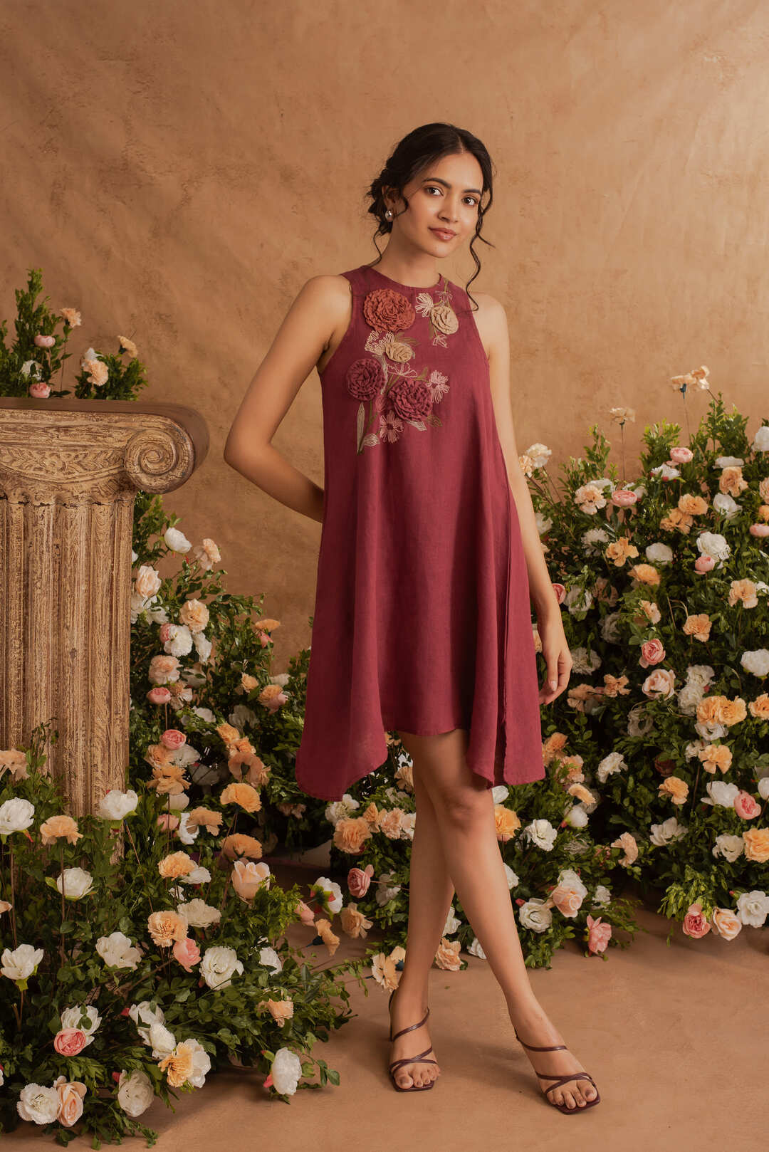 Shriya- Midi Dress in Merlot Red