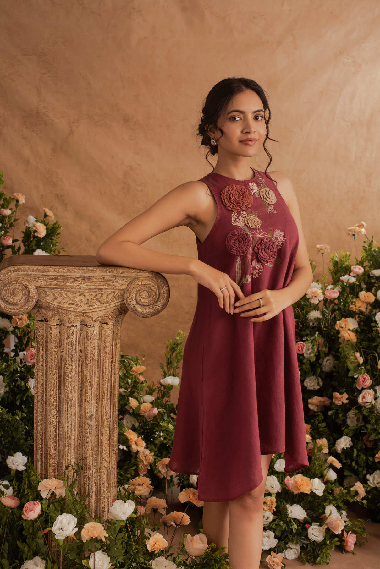 Shriya- Midi Dress in Merlot Red