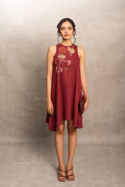 Shriya- Midi Dress in Merlot Red