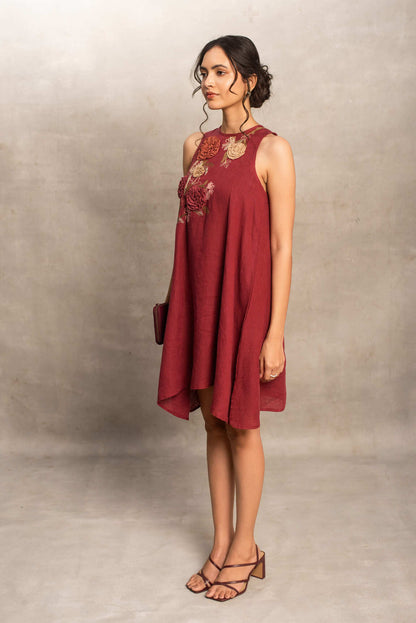 Shriya- Midi Dress in Merlot Red