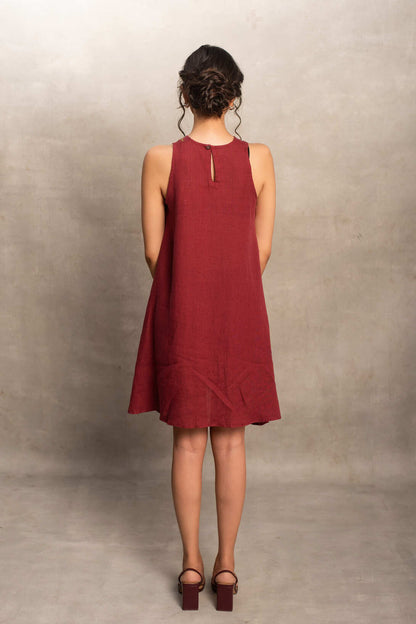 Shriya- Midi Dress in Merlot Red