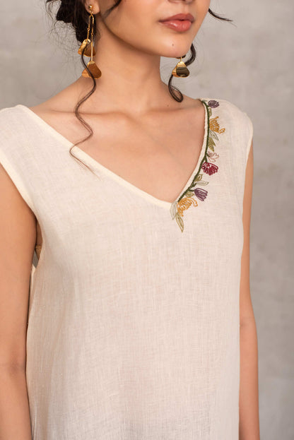 Trisha- Shift Dress in Pearl