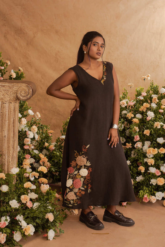 Trisha- Shift Dress in Soot