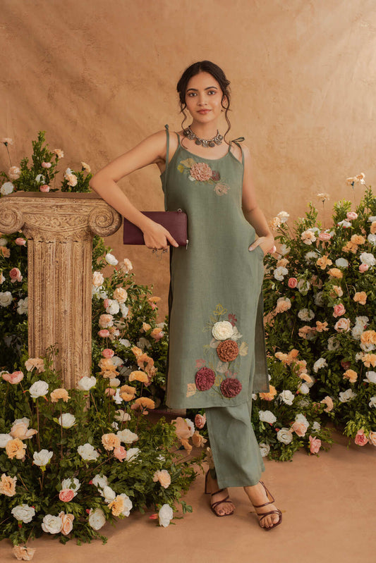 Myra- High Slit Kurta in Ivy Green