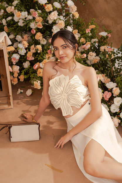 Inaaya- Flower top in Pearl