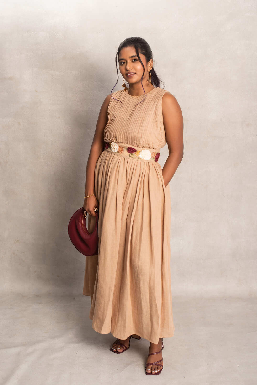 Ela- Pin tuck Top in Latte